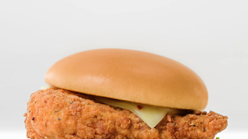 Chick-fil-A - Winter Food Love 2023 - Spicy Deluxe Chicken Sandwich - Heat That Hits